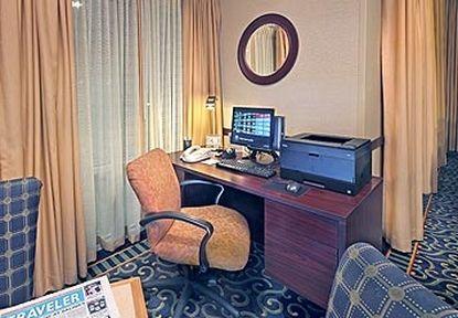 Springhill Suites By Marriott Waterford / Mystic Ню Лондон Стая снимка