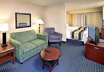 Springhill Suites By Marriott Waterford / Mystic Ню Лондон Стая снимка
